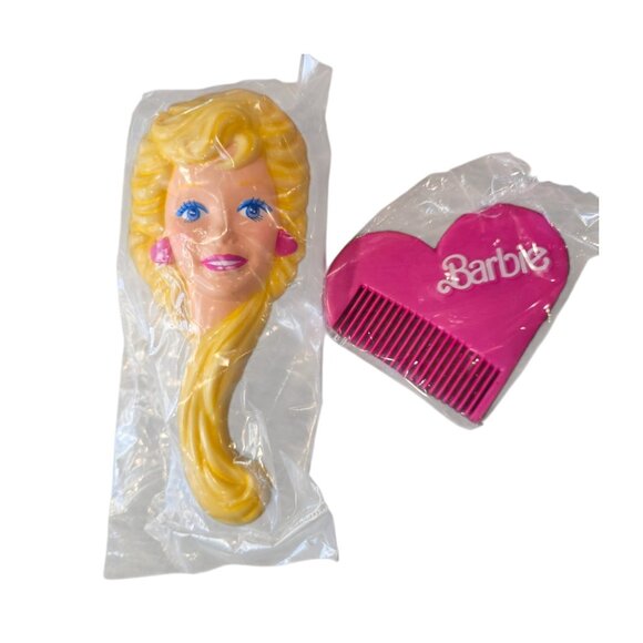 Rare Vintage Avon Barbie Doll Brush And Comb Set Never Opened - Picture 6 of 15